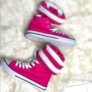 Club Canvas Hi Top Pink White Lace Sneakers Size 5 NEW